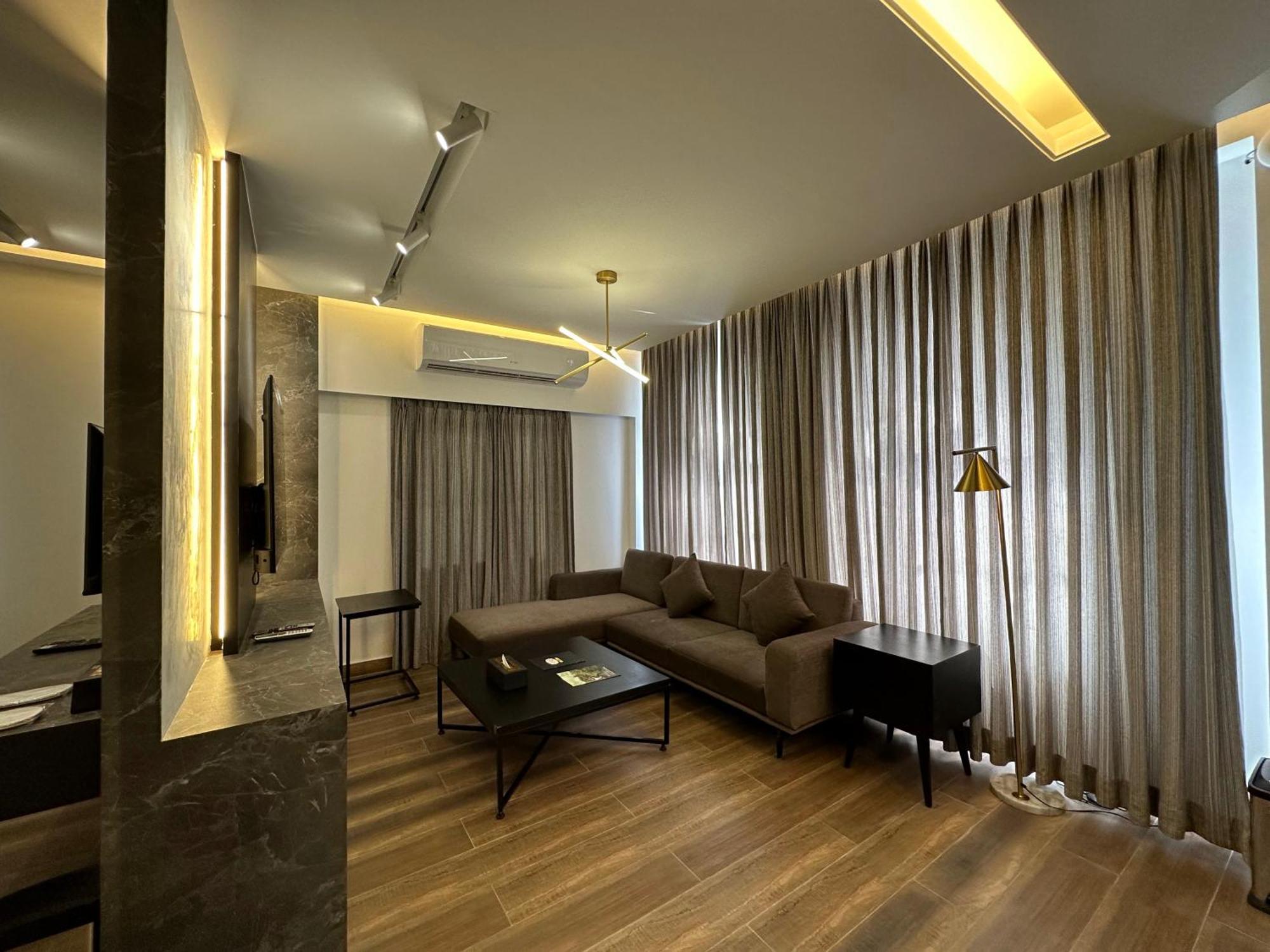 Foy'S Lake Resort 吉大港 外观 照片